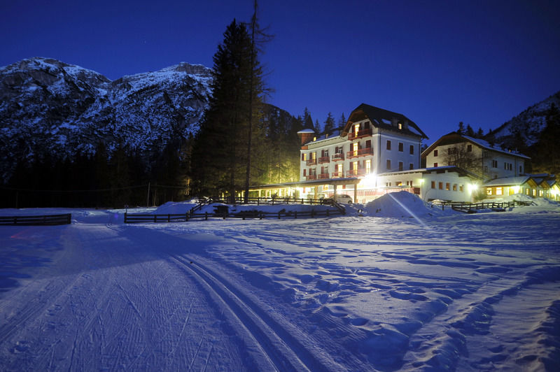 Hotel Croda Rossa Carbonin Εξωτερικό φωτογραφία