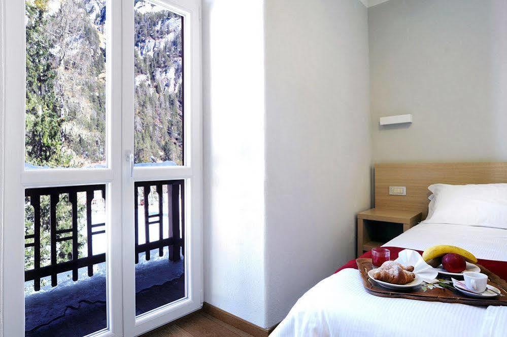Hotel Croda Rossa Carbonin Εξωτερικό φωτογραφία